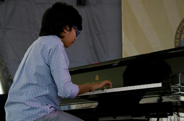 Pianis Muda Indonesia Kembali Masuk Nominasi Grammy Award